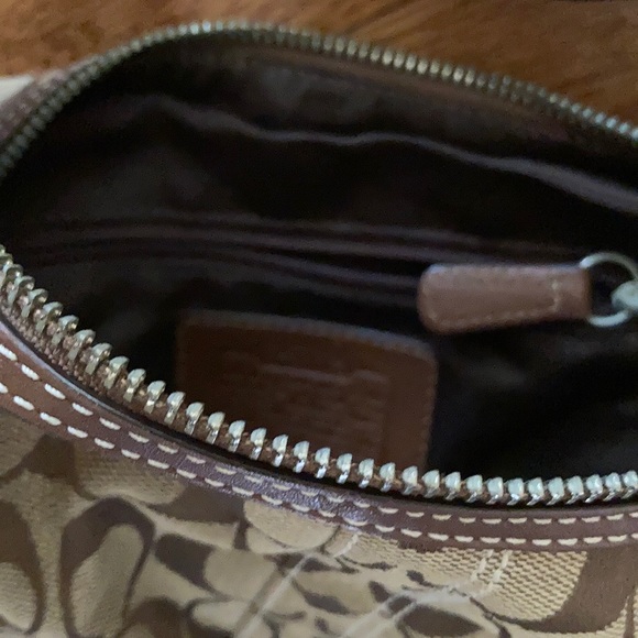 Coach Purse - Picture 4 of 4
